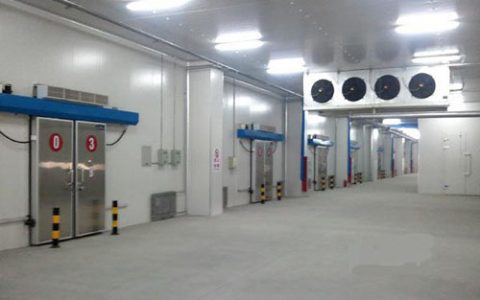 中央廚房冷庫對餐飲門店有多重要，看完之后恍然大悟！